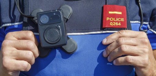 Zwitserse politie bodycam Zwitserse politie bodycam